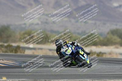 media/Nov-01-2025-CVMA (Sat) [[fc0f7531b8]]/Race 1-Formula Middleweight/